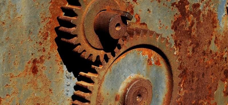 在潮濕、酸堿等惡劣環(huán)境中，未經(jīng)過處理的產(chǎn)品容易受到腐蝕，從而降低其使用壽命。浸滲劑能夠形成一層保護(hù)膜，阻止外界腐蝕介質(zhì)的侵入，延長(zhǎng)產(chǎn)品的使用壽命。例如，一些海上設(shè)備的零部件經(jīng)過浸滲處理后，能夠更好地抵御海水的侵蝕，保持良好的性能。